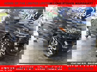 Used 2020 Ford Escape Titanium image 1