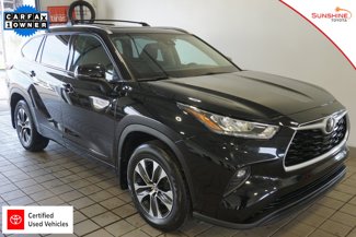 Certified 2020 Toyota Highlander XLE image 1