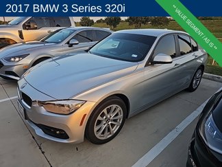 Used 2017 BMW 320i Sedan image 1