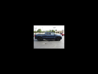 Used 2020 GMC Sierra 1500 Elevation image 1