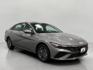 New 2025 Hyundai Elantra Hybrid image 1