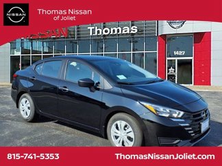 Used 2025 Nissan Versa S image 1