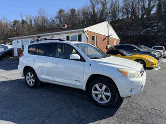 Used 2008 Toyota RAV4 Limited image 1