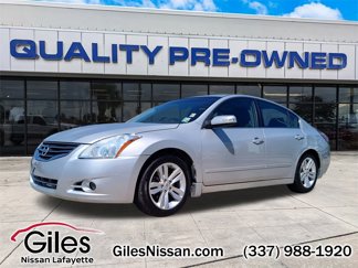 Used 2012 Nissan Altima 3.5 SR w/ Sport Pkg image 1