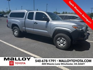Used 2016 Toyota Tacoma SR image 1