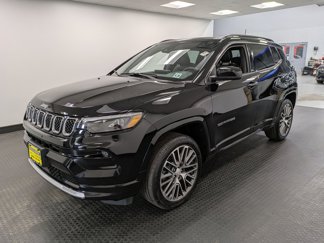 Used 2023 Jeep Compass Limited w/ Elite Group image 1