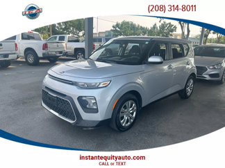 Used 2020 Kia Soul LX image 1