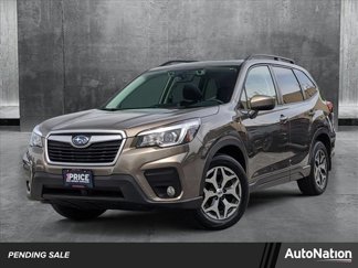 Used 2020 Subaru Forester Premium image 1