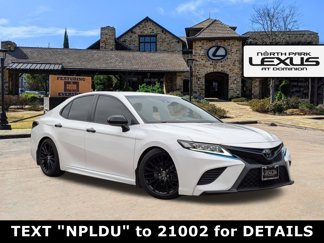 Used 2019 Toyota Camry image 1