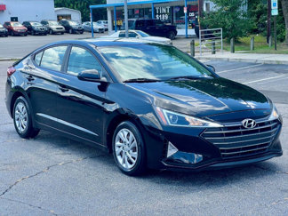 Used 2019 Hyundai Elantra SE image 1