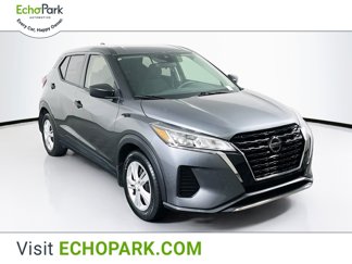 Used 2021 Nissan Kicks S image 1