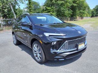 Used 2024 Buick Encore GX Avenir w/ Avenir Technology Package image 1