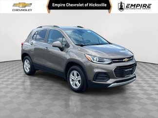 Used 2022 Chevrolet Trax LT w/ Driver Confidence Package image 1