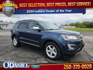 Used 2016 Ford Explorer XLT image 1