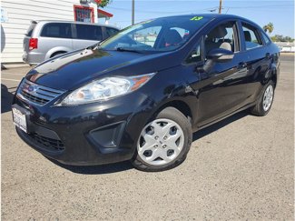 Used 2013 Ford Fiesta SE image 1