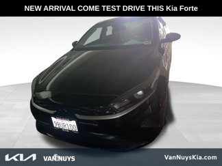 Used 2022 Kia Forte LXS image 1