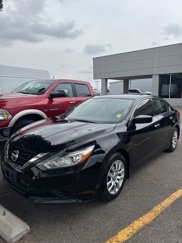 Used 2018 Nissan Altima 2.5 S image 1