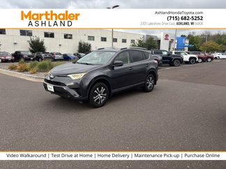 Used 2017 Toyota RAV4 LE image 1