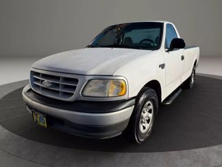 Used 1999 Ford F250 2WD Regular Cab image 1