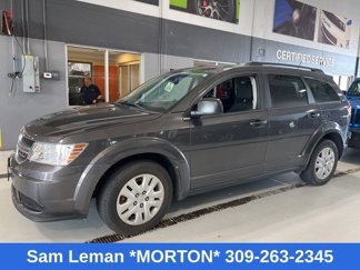 Used 2018 Dodge Journey SE image 1