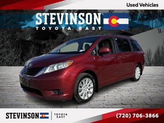 Used 2012 Toyota Sienna LE video 1
