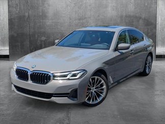 Used 2022 BMW 530i w/ Convenience Package image 1
