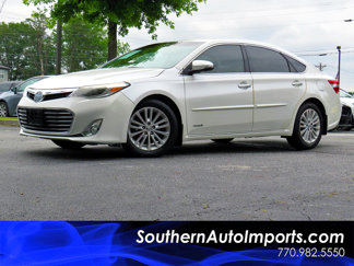 Used 2015 Toyota Avalon Limited image 1