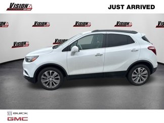 Used 2018 Buick Encore Preferred image 1