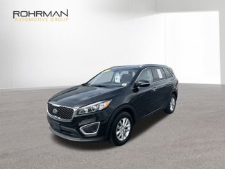 Used 2017 Kia Sorento LX image 1