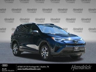 Used 2018 Toyota RAV4 LE image 1
