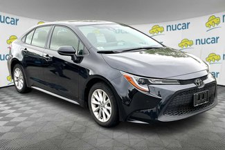 Used 2022 Toyota Corolla LE image 1