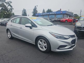 Used 2018 Chevrolet Cruze LT w/ Convenience Package image 1