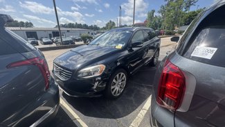 Used 2017 Volvo XC60 T5 Inscription w/ Advanced Package image 1