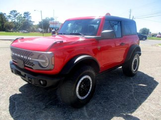 Used 2023 Ford Bronco Badlands w/ Sasquatch Package image 1