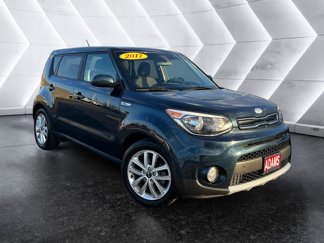 Used 2017 Kia Soul + image 1