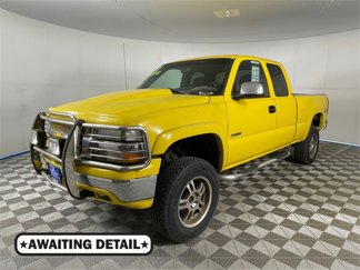 Used 2001 Chevrolet Silverado 1500 LS w/ Off-Road Chassis Pkg image 1