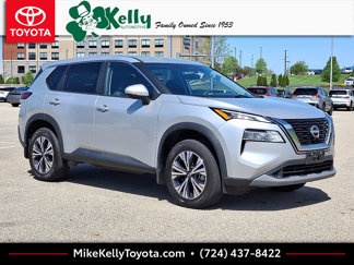 Used 2022 Nissan Rogue SV image 1
