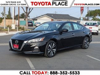 Used 2022 Nissan Altima 2.5 SV image 1