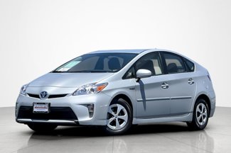 Used 2015 Toyota Prius Two image 1