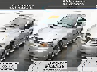 Used 2004 Ford Mustang Coupe image 1