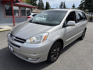 Used 2005 Toyota Sienna XLE Limited image 1