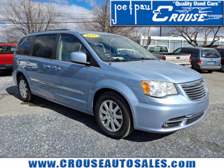 Used 2013 Chrysler Town & Country Touring image 1