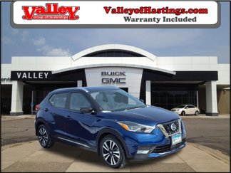 Used 2020 Nissan Kicks SR w/ SR Premium Package image 1