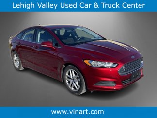 Used 2015 Ford Fusion SE image 1
