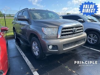 Used 2013 Toyota Sequoia SR5 image 1