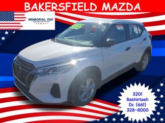 Used 2024 Nissan Kicks S image 1