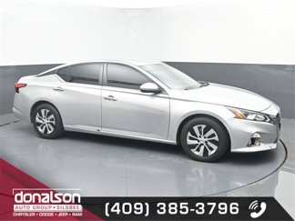 Used 2020 Nissan Altima 2.5 S image 1