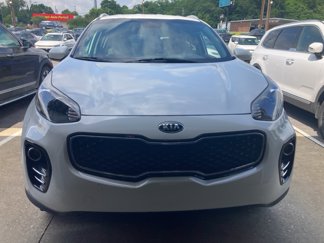 Used 2017 Kia Sportage LX w/ LX Popular Package image 1