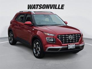 Used 2023 Hyundai Venue SEL image 1