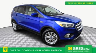 Used 2017 Ford Escape SE image 1